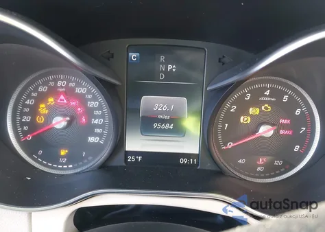 2017 Mercedes-Benz C 300 4Matic из США, поврежденный, VIN 55SWF4KB7HU219841